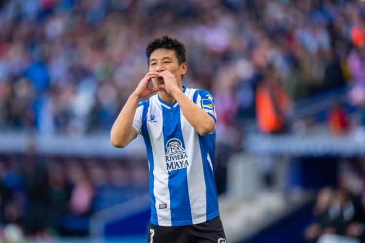 Sevilla đấu Với Juventus